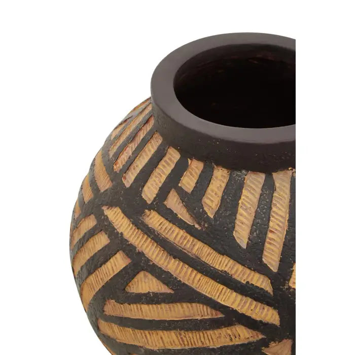 Daxton Round Natural And Black Planter
